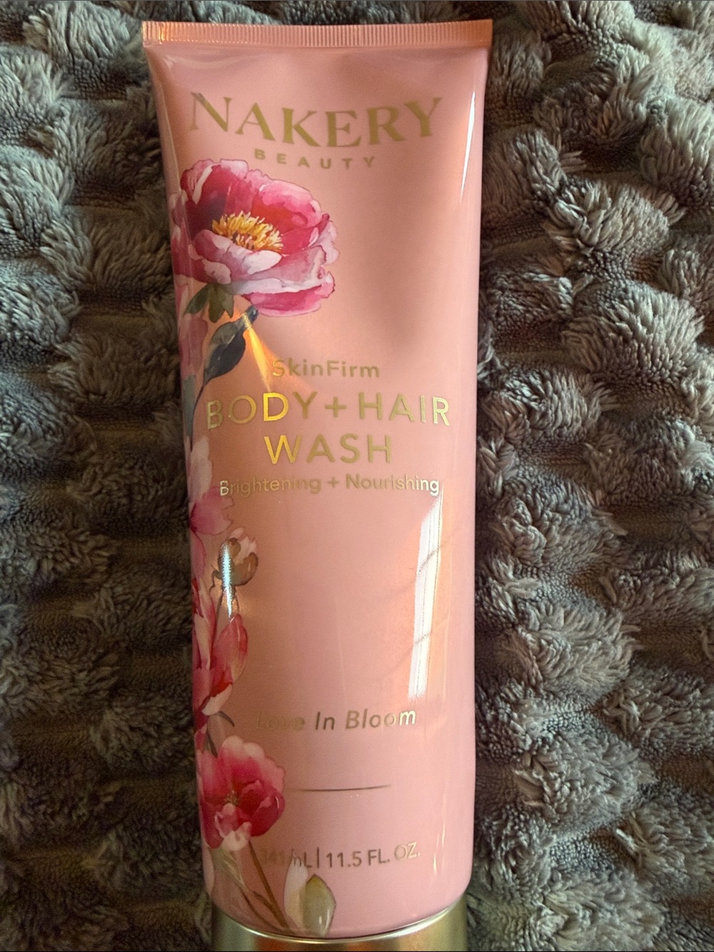 Nakery Beauty Pink SkinFirm Body + Hair Wash - Brightening & Nourishing